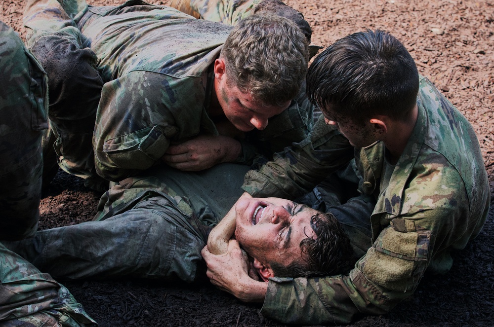 USMA platoon versus platoon combatives during CLDT