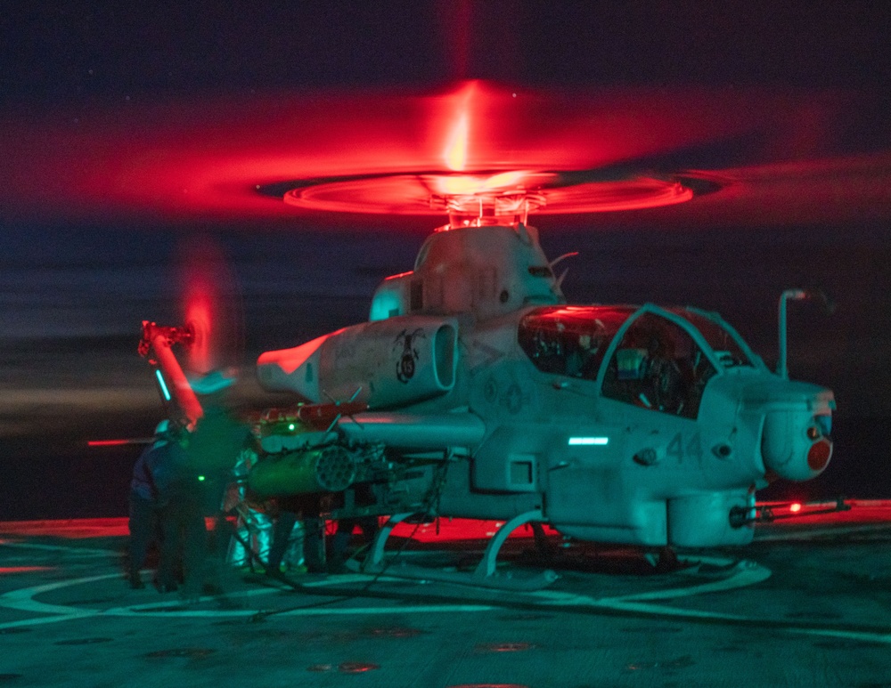 Marines, Sailors Refueling Aircraft aboard USS Harpers Ferry (LSD 49)