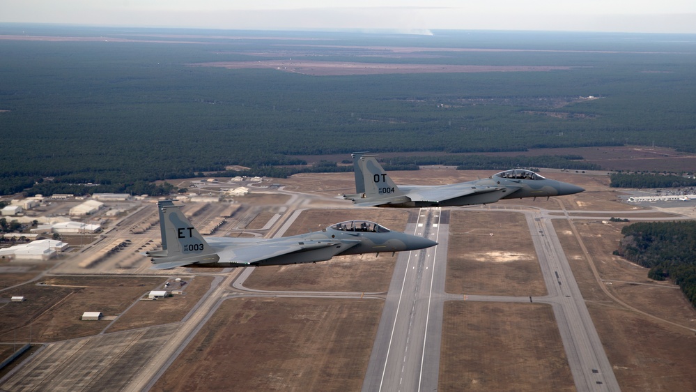 Eagles have landed: New F-15EXs arrive at Eglin