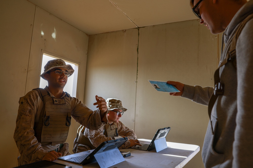 15th MEU Operates Evacuation Control Center during Integrated Training