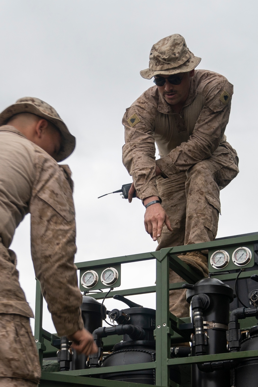 CLB-15 Convoys to Purify Water during Humanitarian Assistance Training