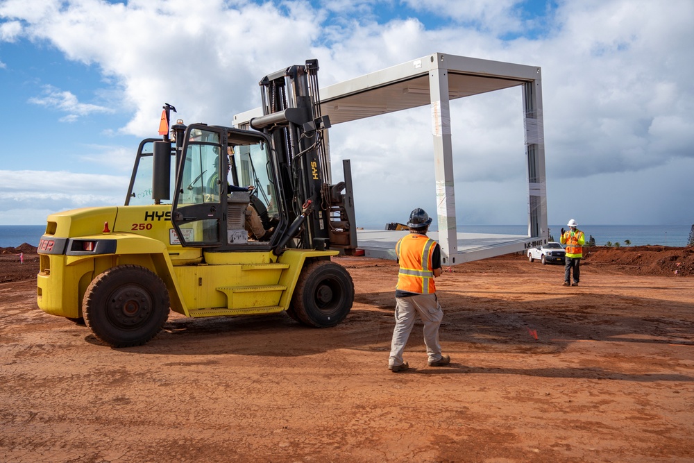 Work continues on temporary school in Lahaina