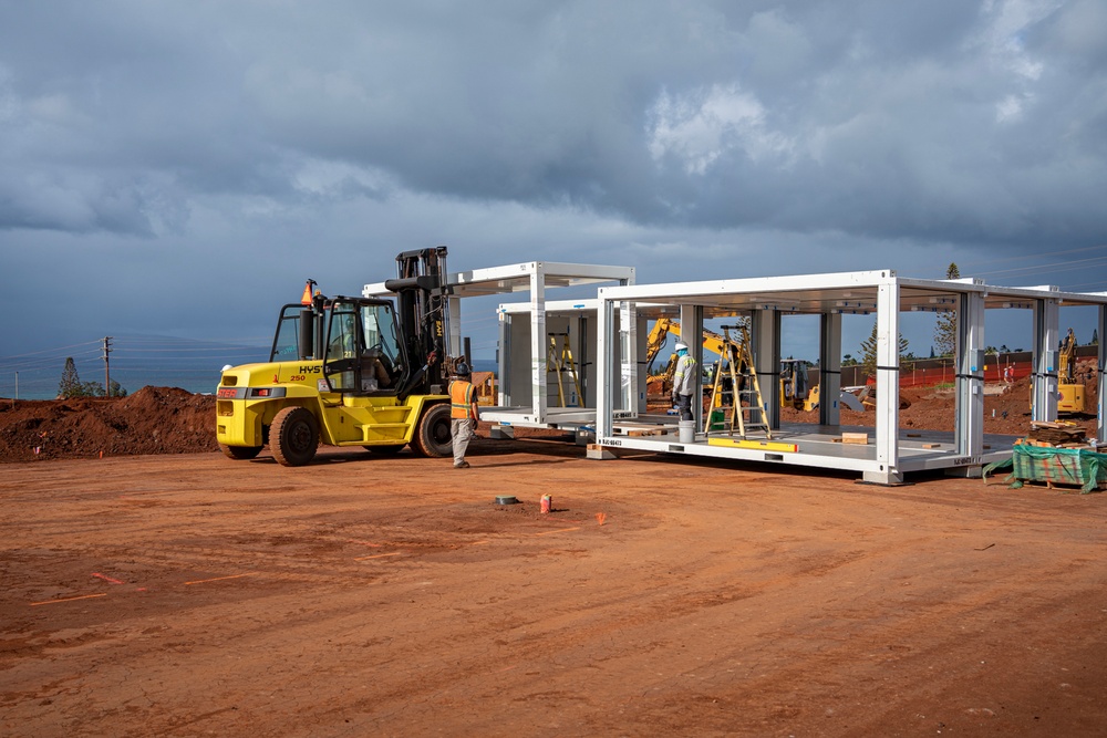 Work continues on temporary school in Lahaina