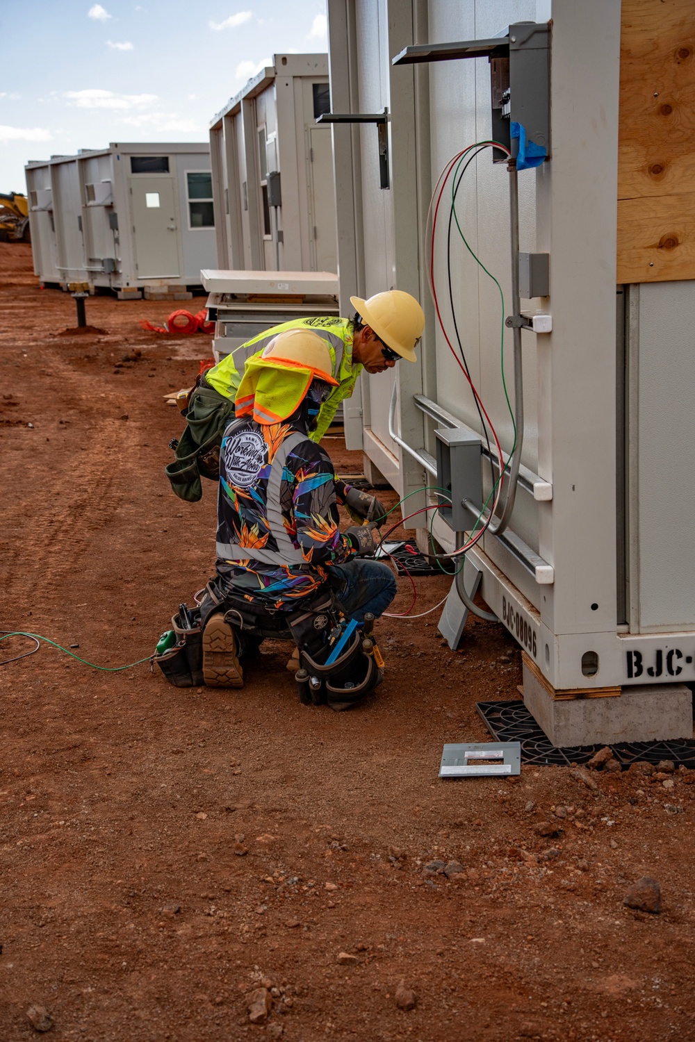 Work continues on temporary school in Lahaina