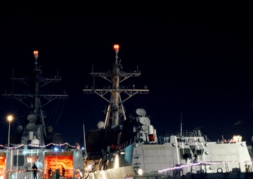 Commander, Fleet Activities Yokosuka Ship Holiday Lighting Festival