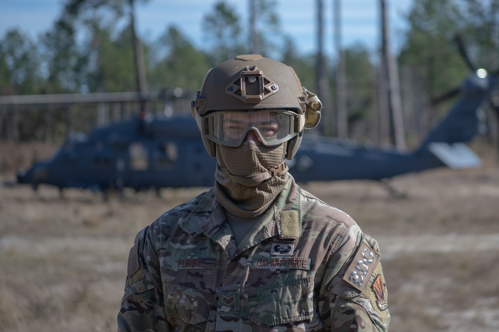 BDG Airmen conduct sling load training