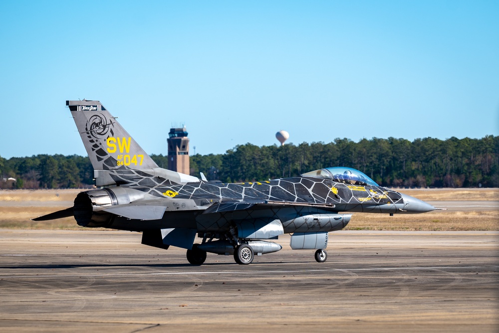 See you later, not goodbye ; Venom final Viper Demonstration flight