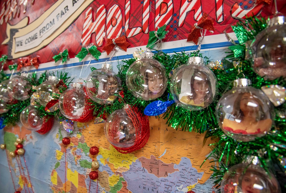 Walter Reed staff decorate to recognize their diversity