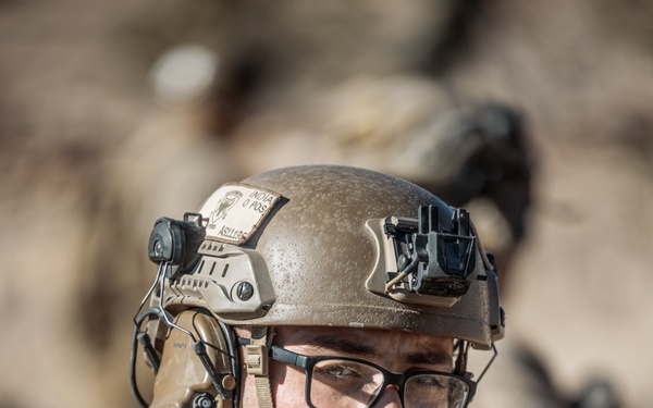 V3/4 conducts company assault at Range 401 during Steel Knight 23.2