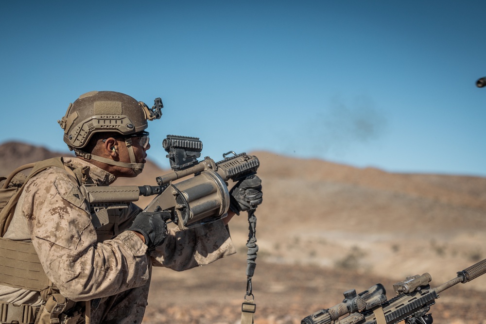V3/4 conducts company assault at Range 401 during Steel Knight 23.2