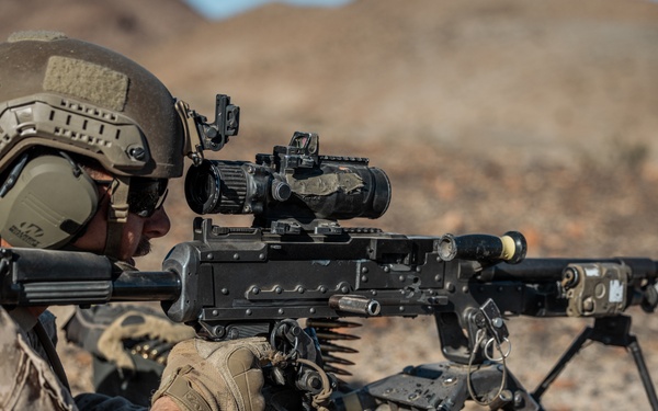 V3/4 conducts company assault at Range 401 during Steel Knight 23.2