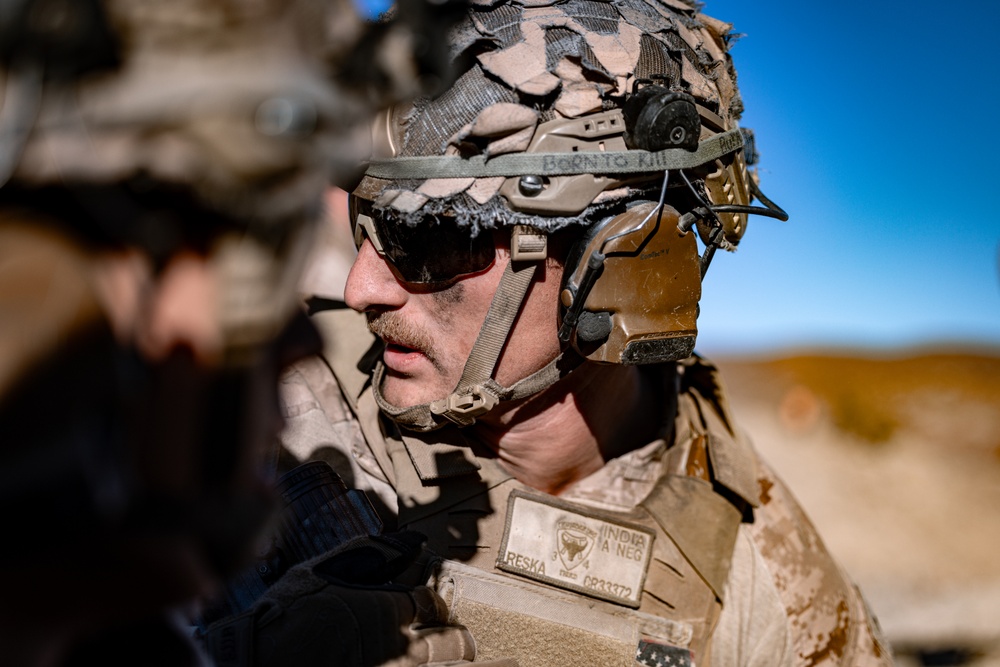 V3/4 conducts company assault at Range 401 during Steel Knight 23.2