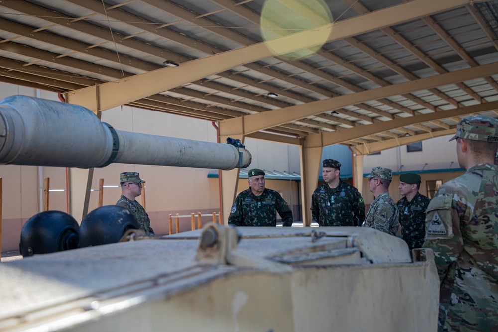 Brazilian Military Delegation visit