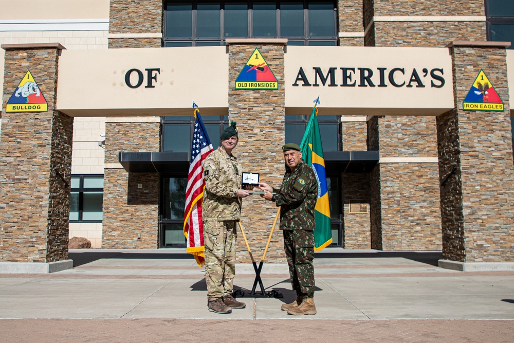 Brazilian Military Delegation visit