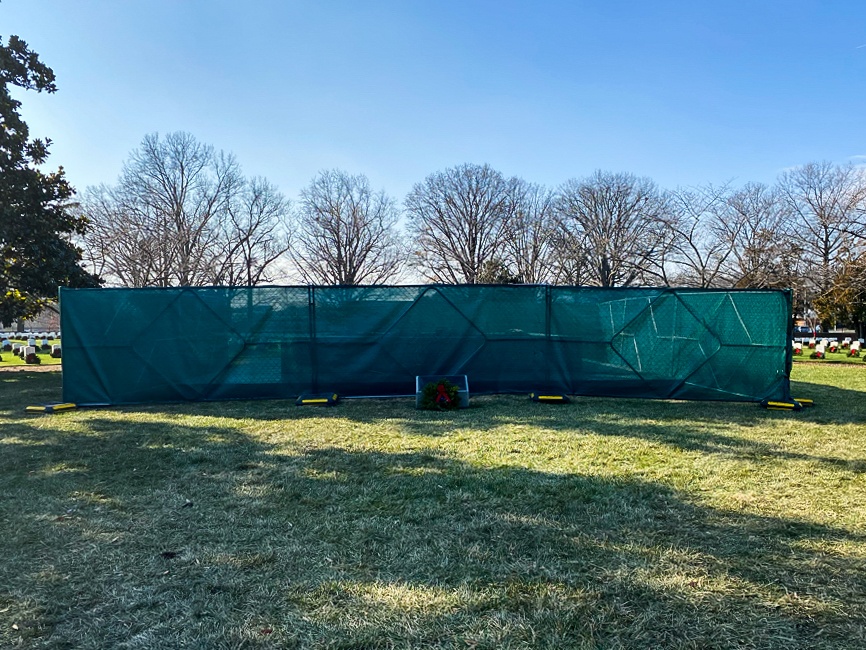 Work has been completed on the removal of the Confederate Memorial.