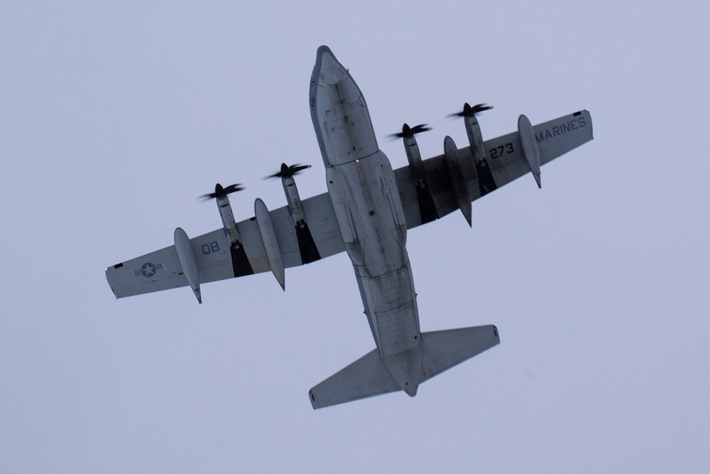 Marine C130s and Air Force air traffic controllers conduct austere environment landings