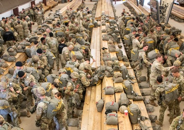 Dobbins Airmen help Army paratroopers jump into holidays