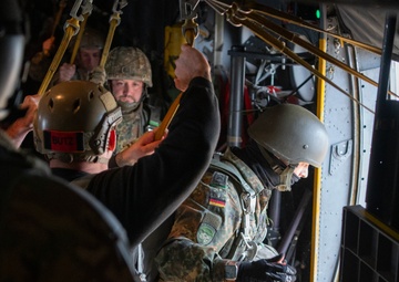 Dobbins Airmen help Army paratroopers jump into holidays