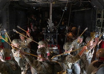 Dobbins Airmen help Army paratroopers jump into holidays