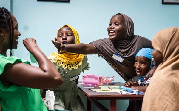 Friends of Africa Volunteers Deliver English Lessons at Hali English Language Center