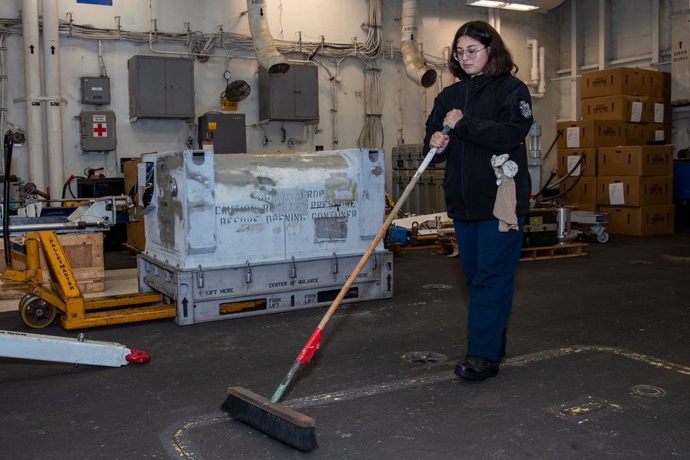Sailors conduct cleaning stations