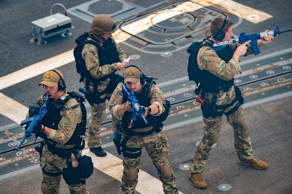 USS Kidd VBSS Training