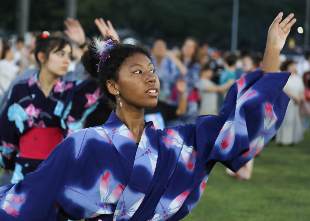 Bon Odori festival draws about 20,000 people to Camp Zama