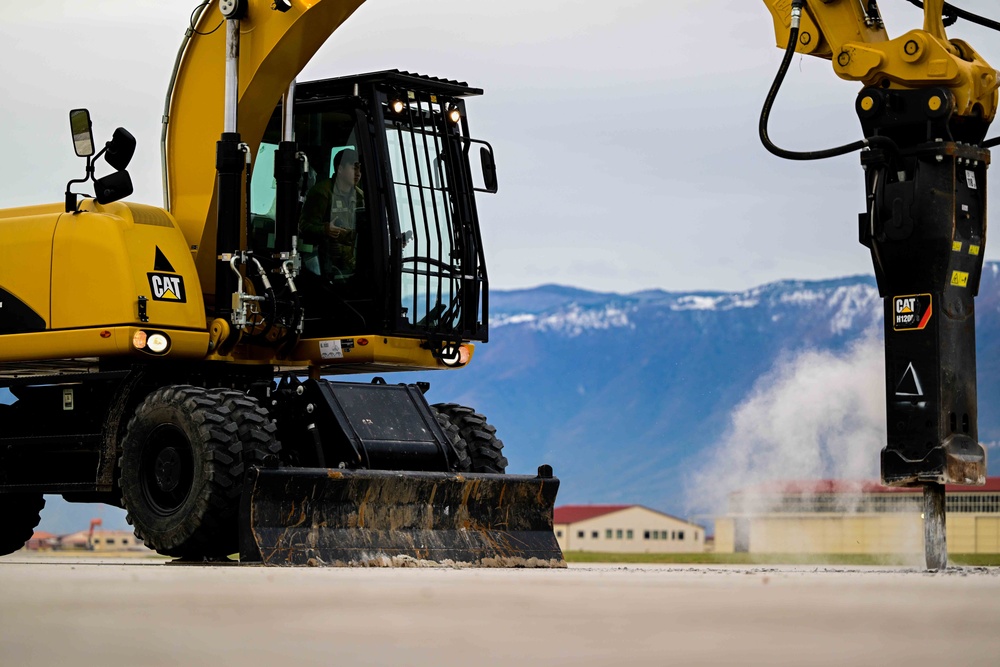 31st Civil Engineer Squadron hosts Rapid Airfield Damage Recovery training