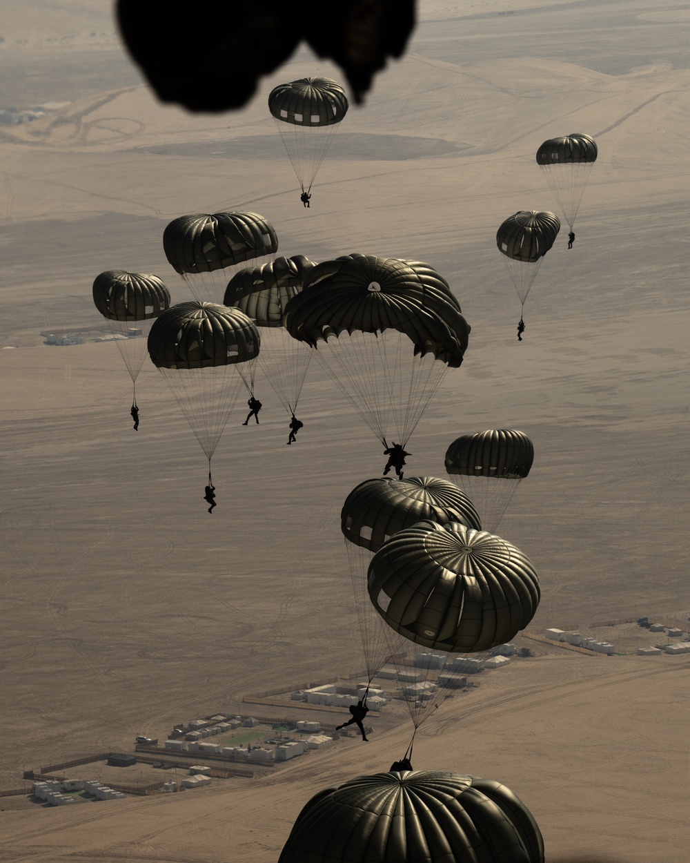 U.S. Troops, Qatari Joint Special Forces conduct coalition airborne exercise