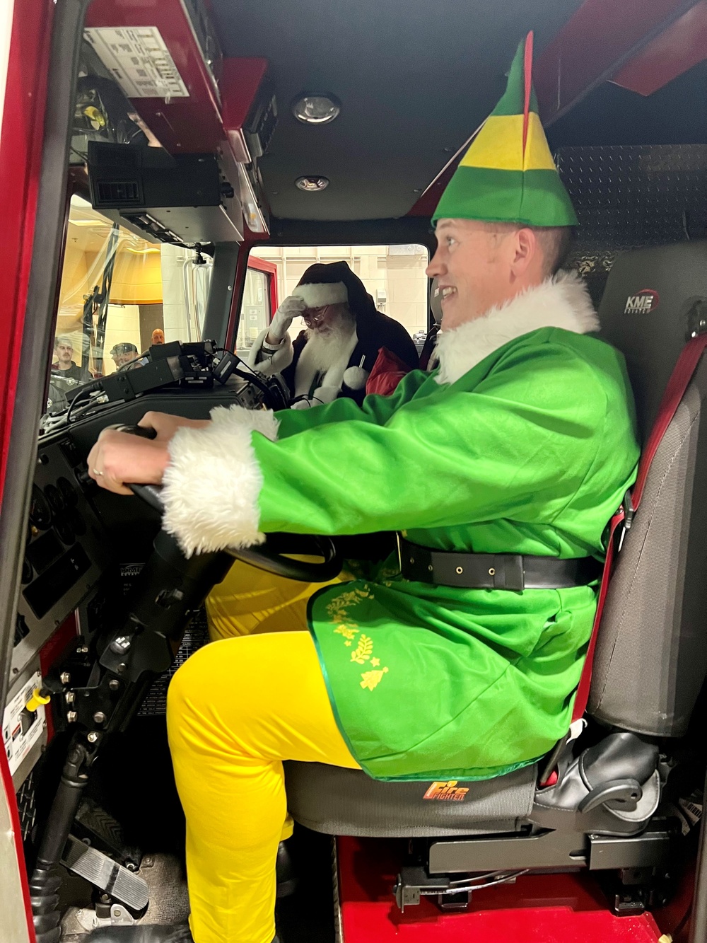 Santa visits 148th Fighter Wing Fire Department