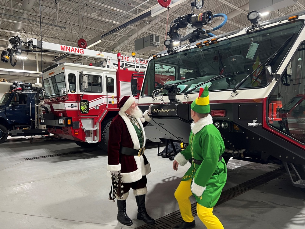 Santa visits 148th Fighter Wing Fire Department