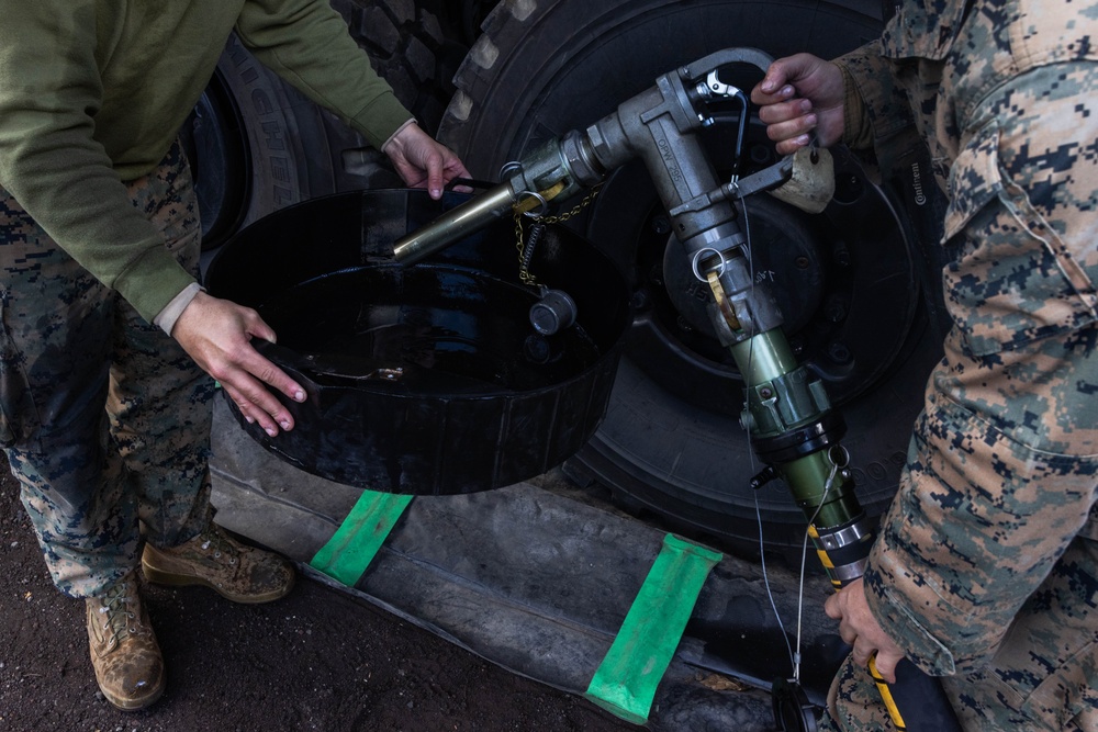 SIFEX 24 | CLB-4 JLTV Refueling