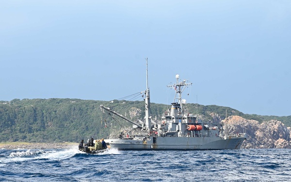 Divers Continue CV-22 Osprey Search and Recovery Efforts on Yakushima Island