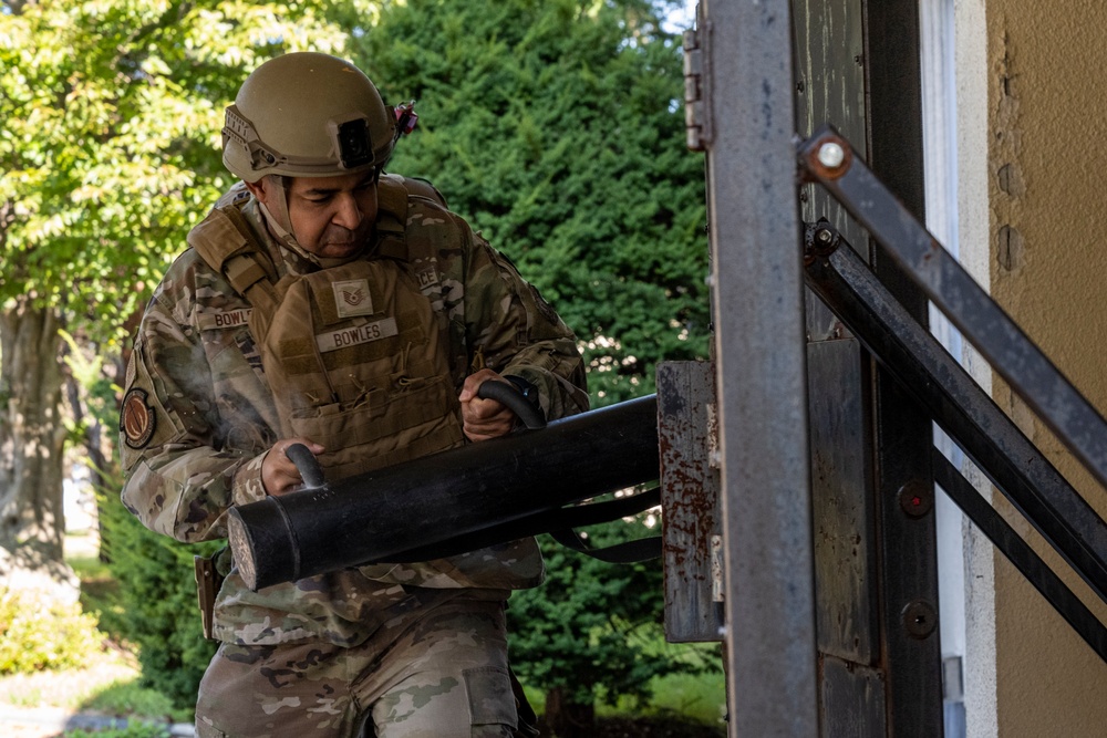 Unity in Action: Elite Forces Converge