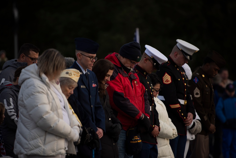 Tahoma National Cemetery hosts Wreaths Across America