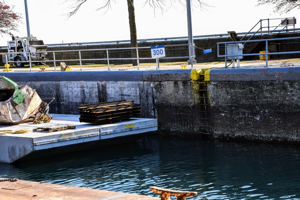 Construction of the lock floor continues at the USACE Chicago Harbor Lock