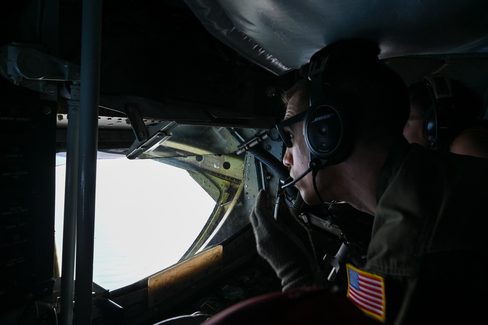Spouses of D.C. ANG pilots take flight