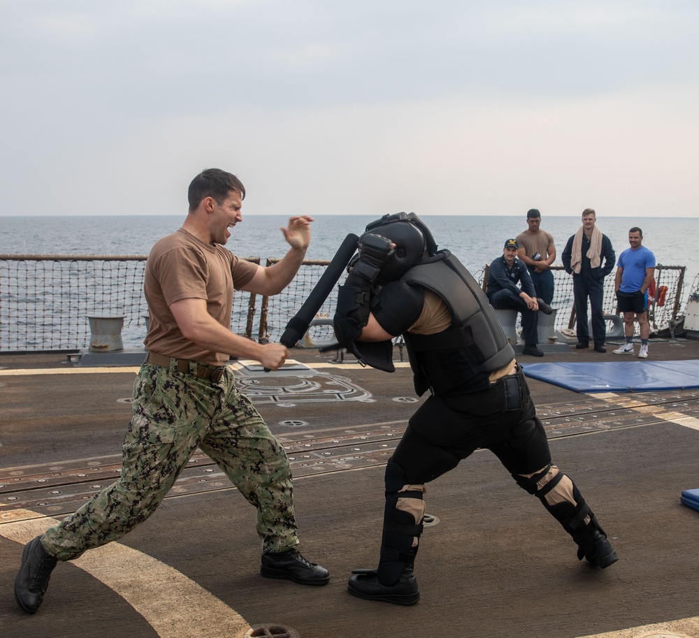 USS Gravely (DDG 107) Conducts Training in Support of C5F Area of Operations