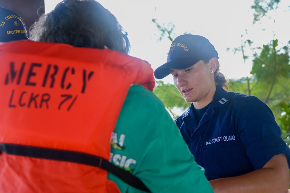 DVIDS Images Pacific Partnership 2024 1 USCG Teaches Boat Safety   1000w Q95 