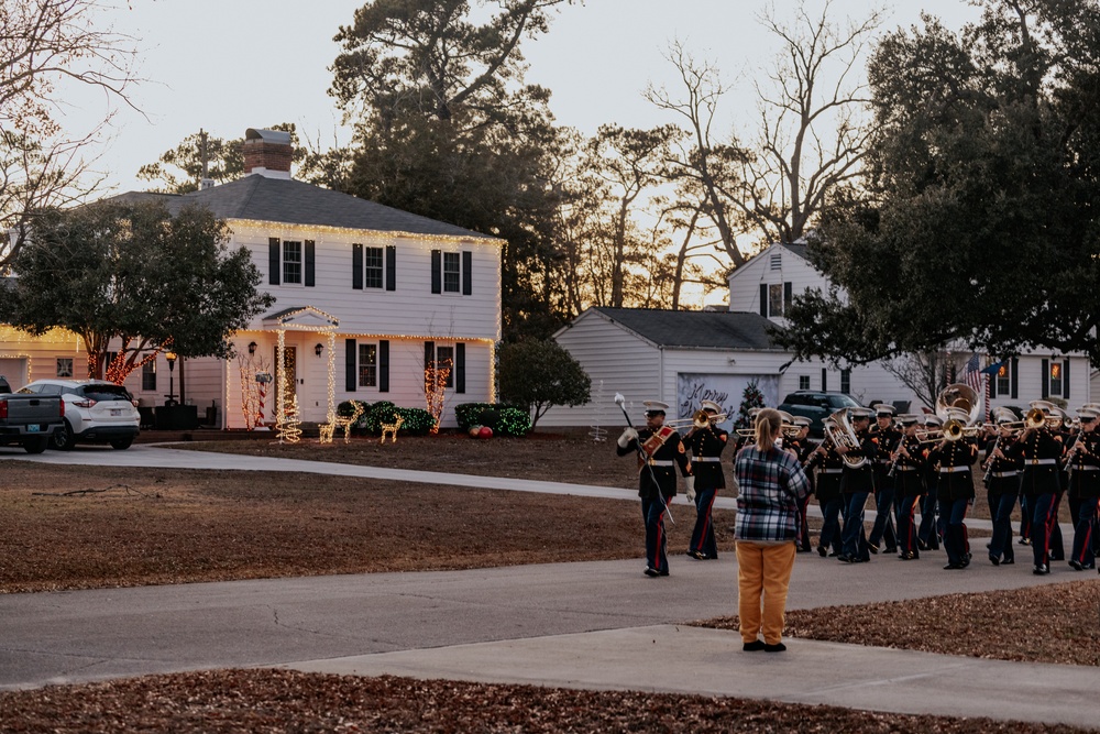 2nd Marine Division Band 3rd Annual Neighborhood Caroling