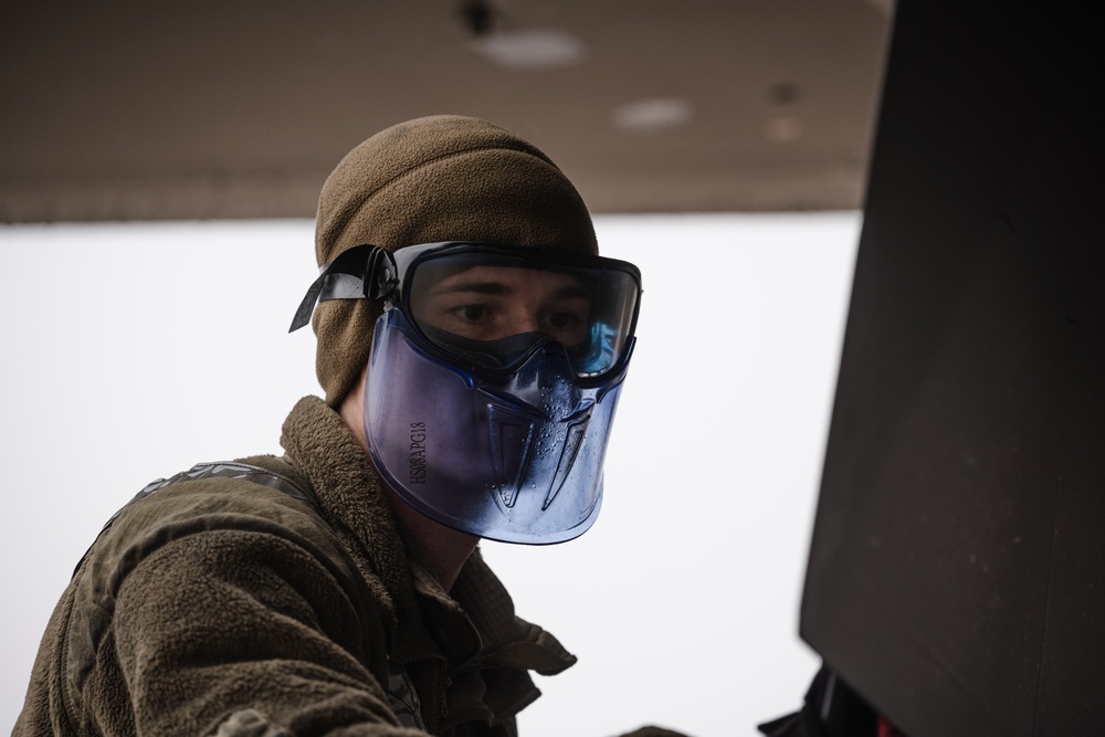 Holloman aircrew prepares for flight amid the mist