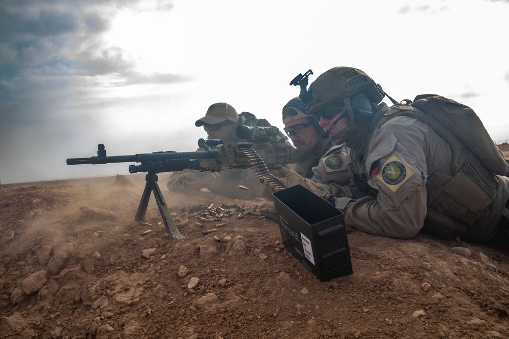 Norwegian Telemark Battalion Conducts Live Fire Range