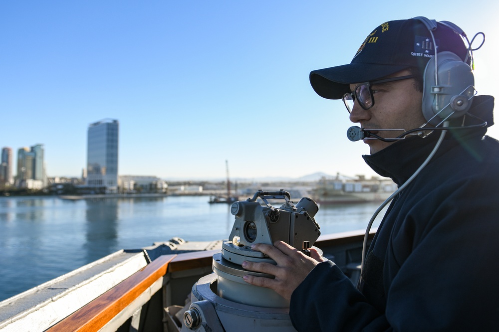 USS Spruance conducts material inspection