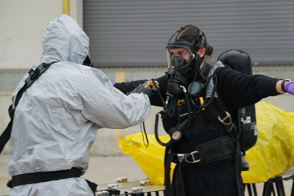 52nd CST works with partner agencies during Operation Stadium White Powder Drill