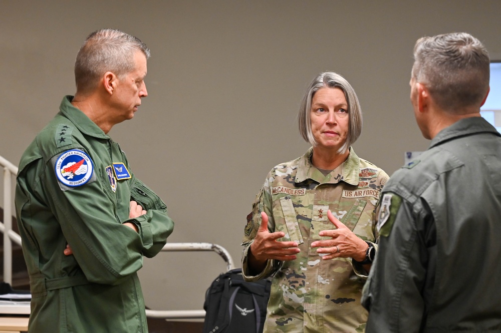 General Hokanson receives familiarization flight with D.C. ANG