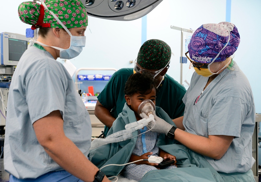 Pacific Partnership 2024-1: Surgery aboard USNS Mercy