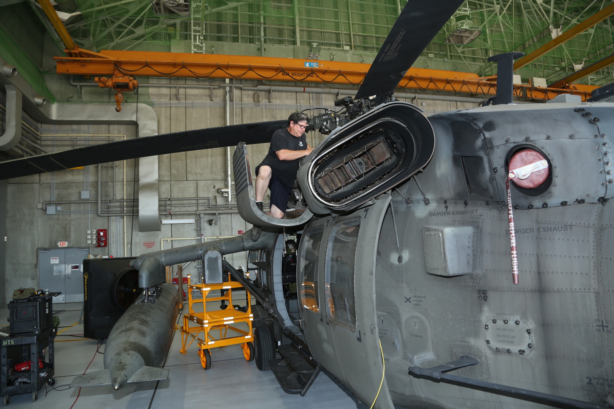 DVIDS - Images - UH-60 Blackhawk Maintenance at Kastner Heliport