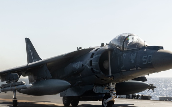26th MEU(SOC) Harriers Conduct Flight Ops within 5th Fleet AO
