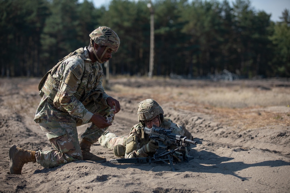 Base of the Pyramid Soldiers conduct crew-served weapon qualification in Poland