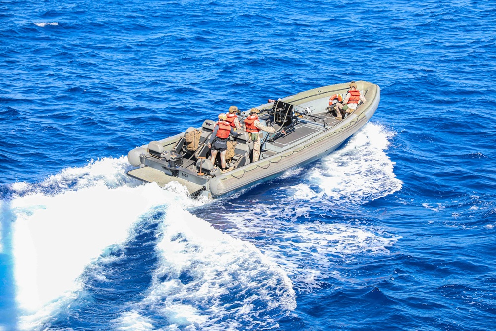 USS Carter Hall (LSD 50) Conducts Small Boat Ops, Nov. 17, 2023